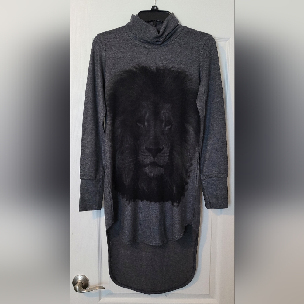 Go Couture Charcoal Lion long shirt